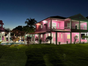 Linda Casa para temporada e eventos